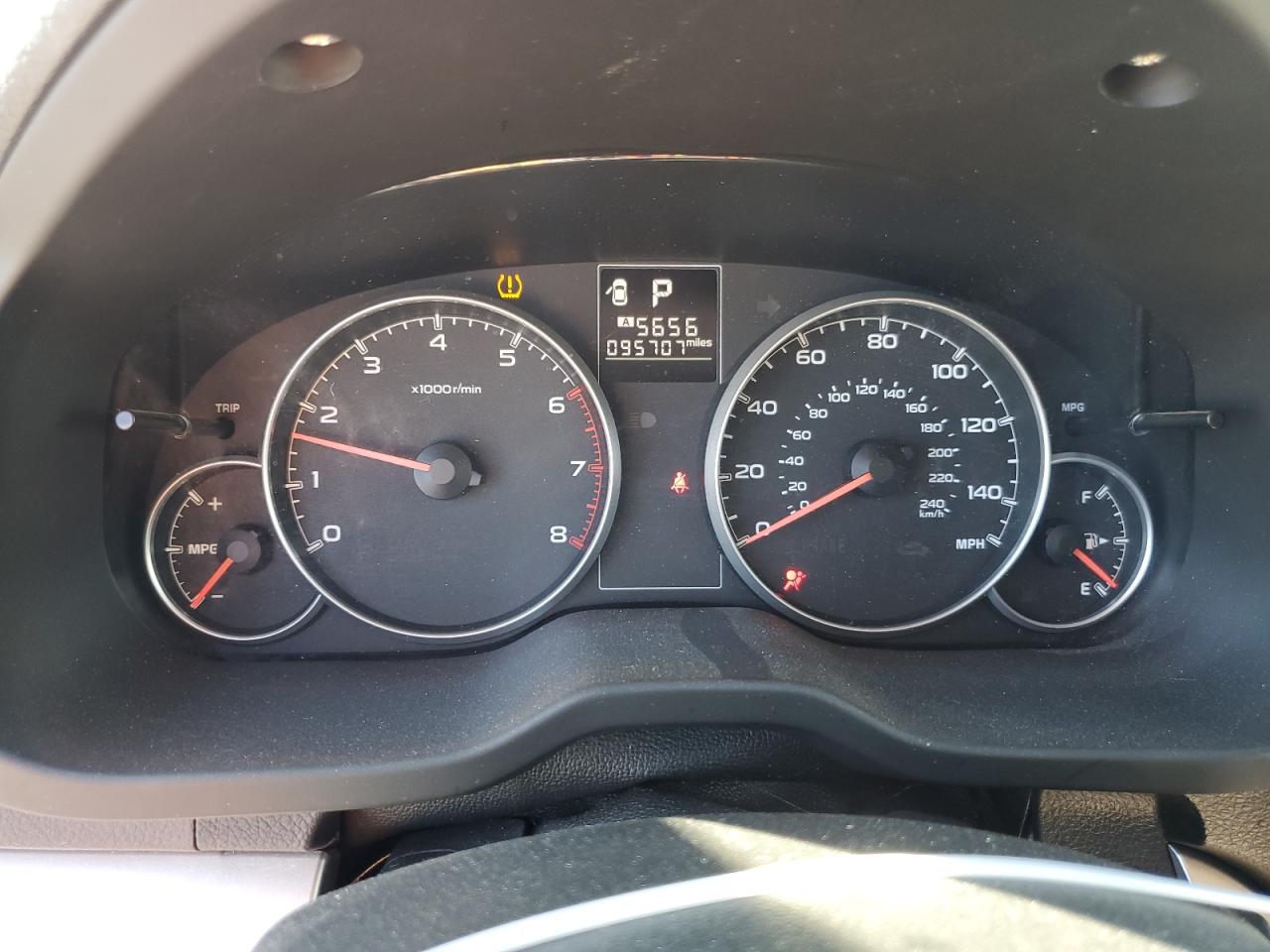 2013 Subaru Outback - Image 9