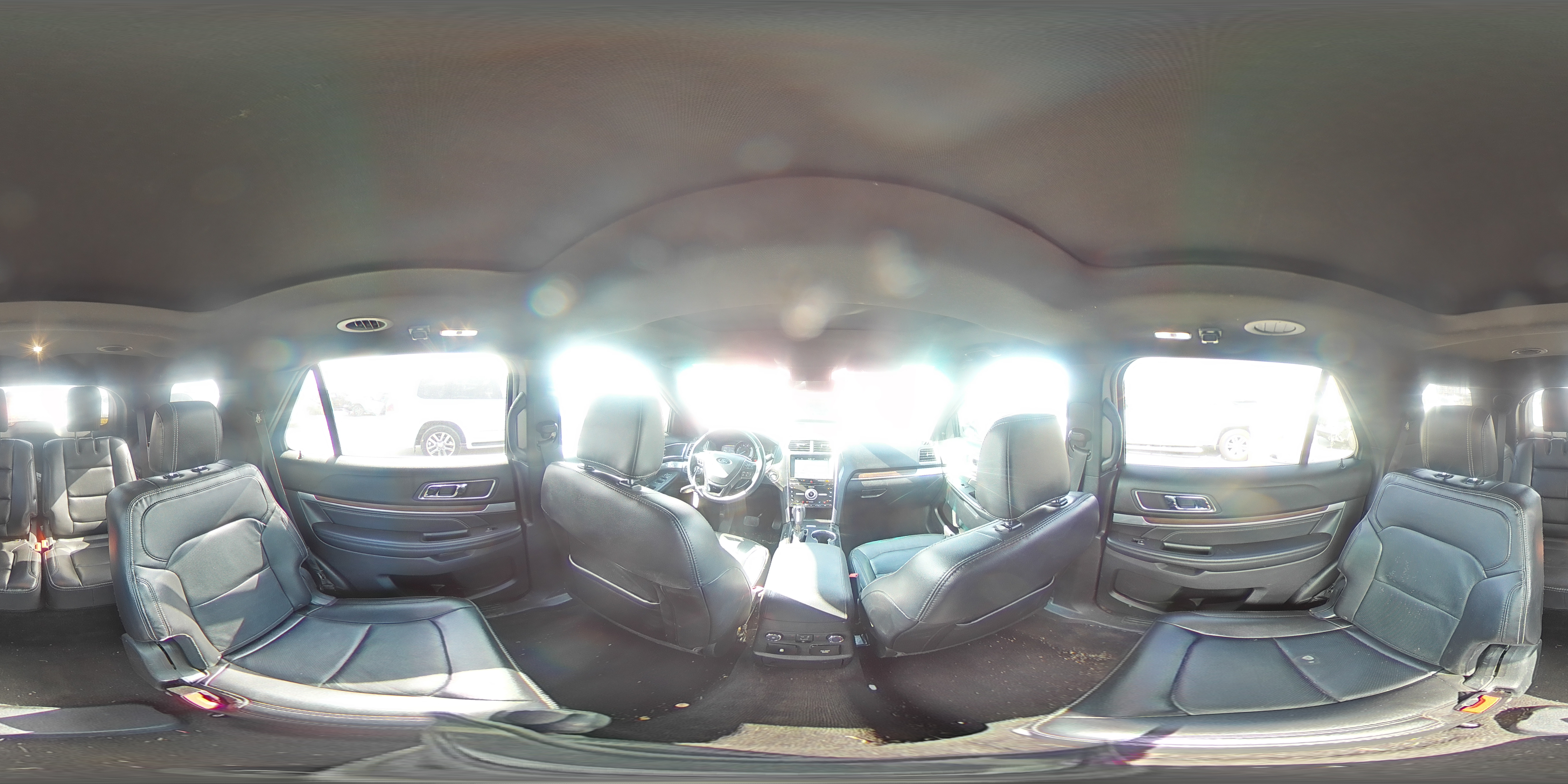 2018 Ford Explorer - Image 14