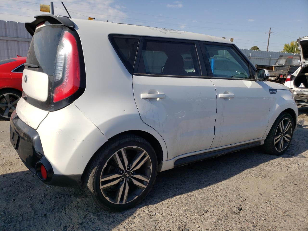 VIN KNDJP3A51E7069595 2014 KIA SOUL no.3