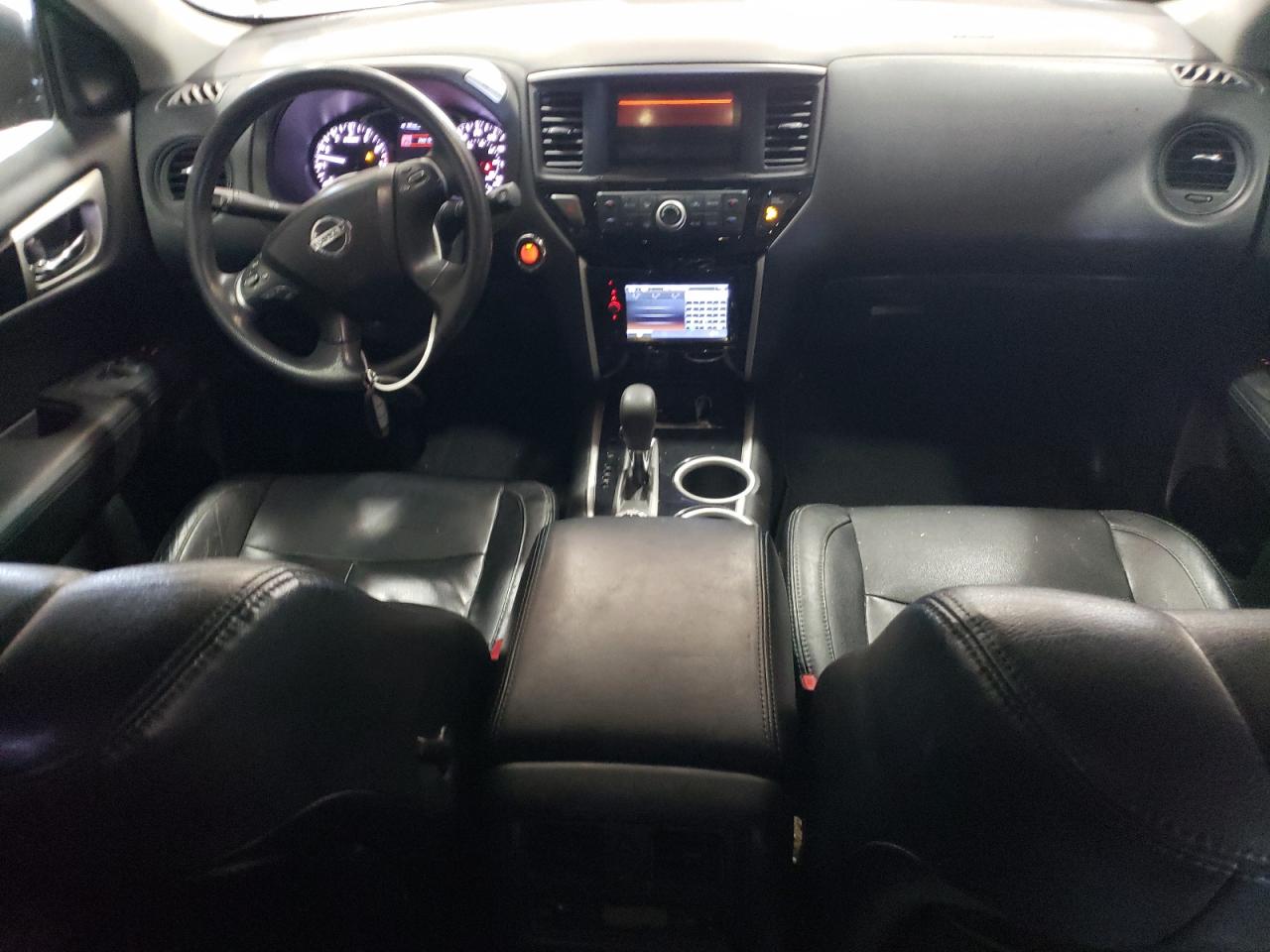 2013 Nissan Pathfinder - Image 8