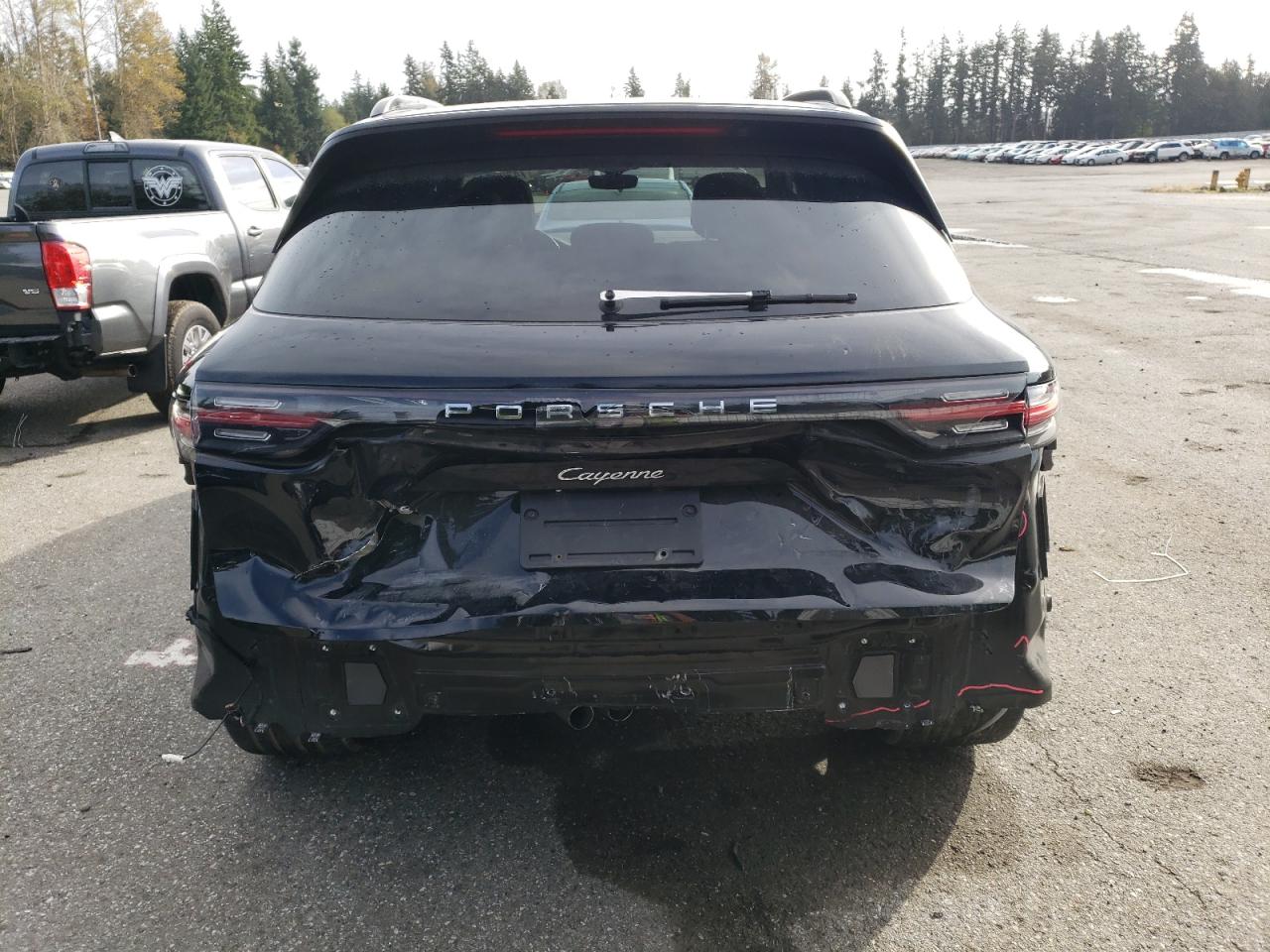 WP1AA2AY3KDA18083 2019 Porsche Cayenne