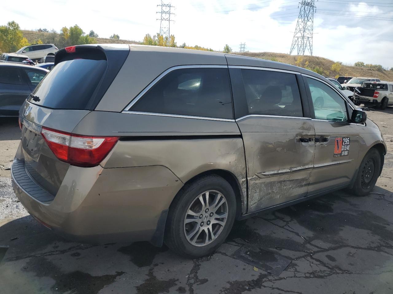 2013 Honda Odyssey - Image 3
