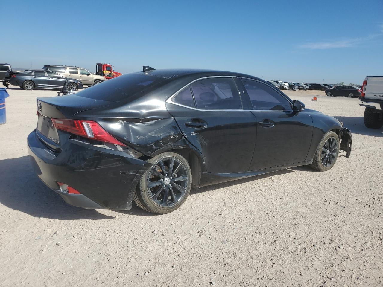 2014 Lexus IS - Image 3