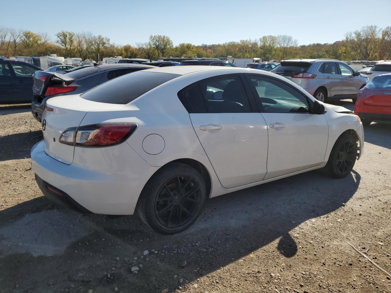 2010 Mazda 3 - Image 3