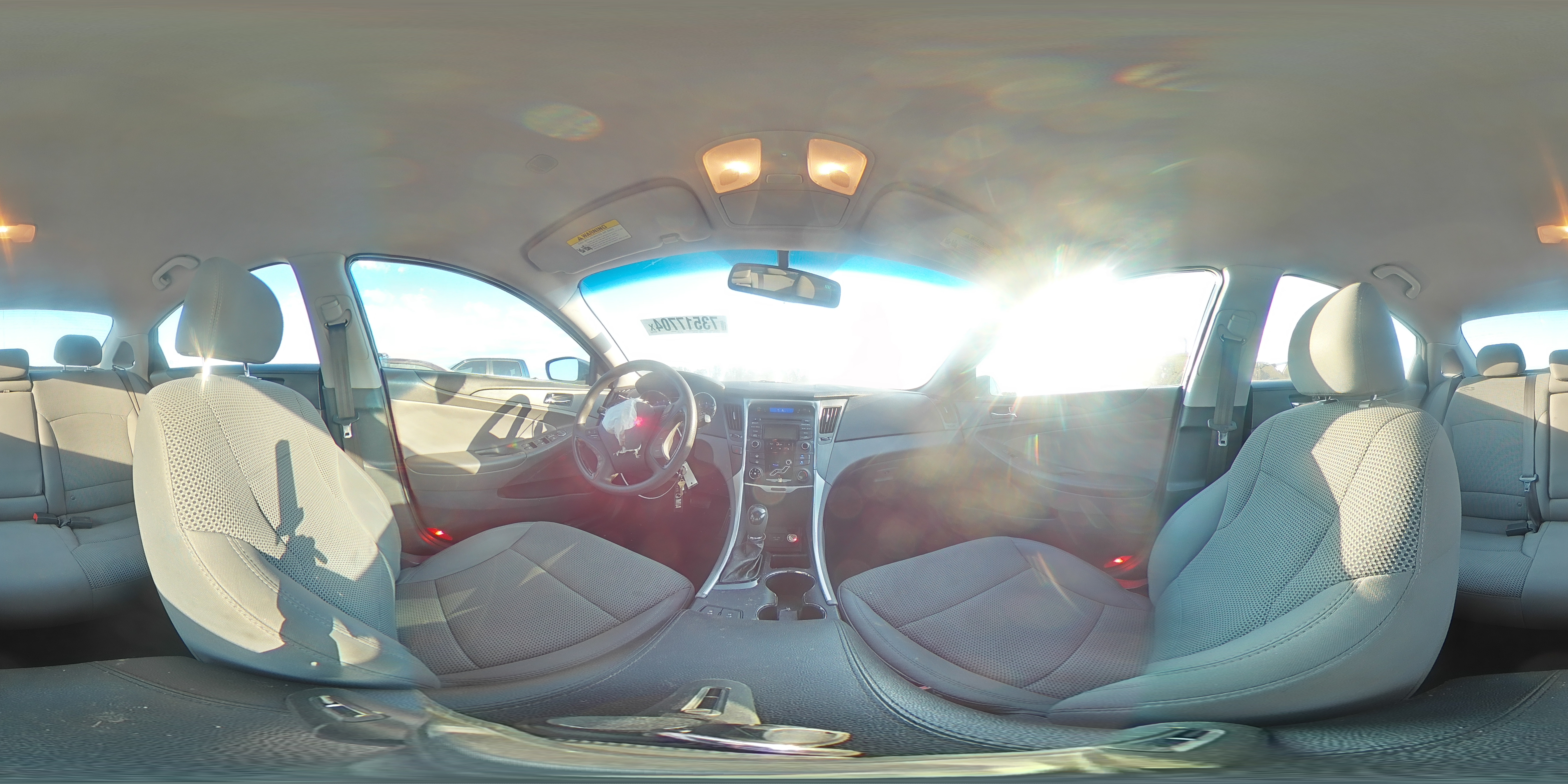 2013 Hyundai Sonata - Image 13
