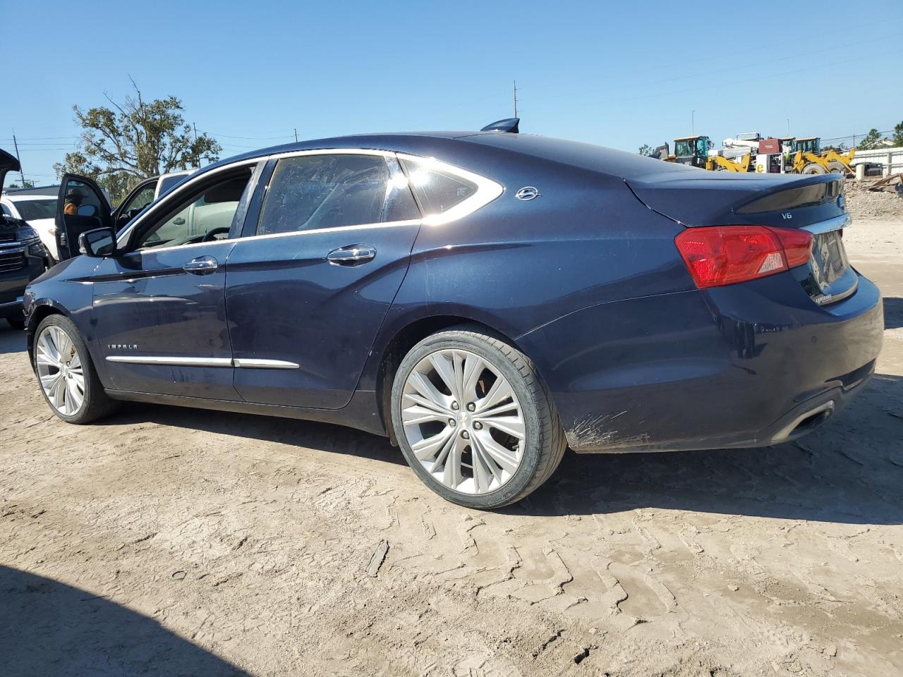 2017 Chevrolet Impala - Image 2