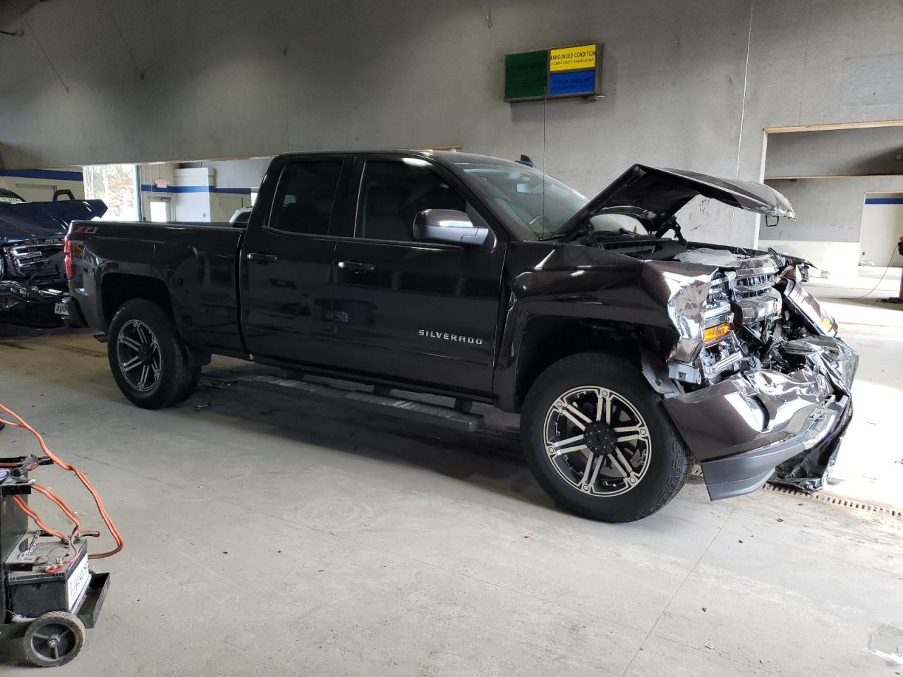 2018 Chevrolet Silverado - Image 4