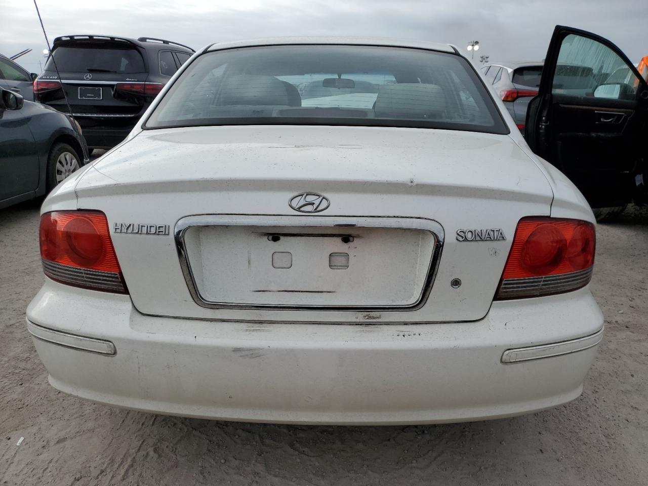 2005 Hyundai Sonata Gl VIN: KMHWF25H05A181942 Lot: 76684594