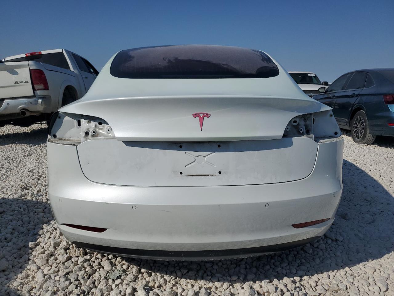 2018 Tesla Model 3 VIN: 5YJ3E1EA6JF005664 Lot: 76469074