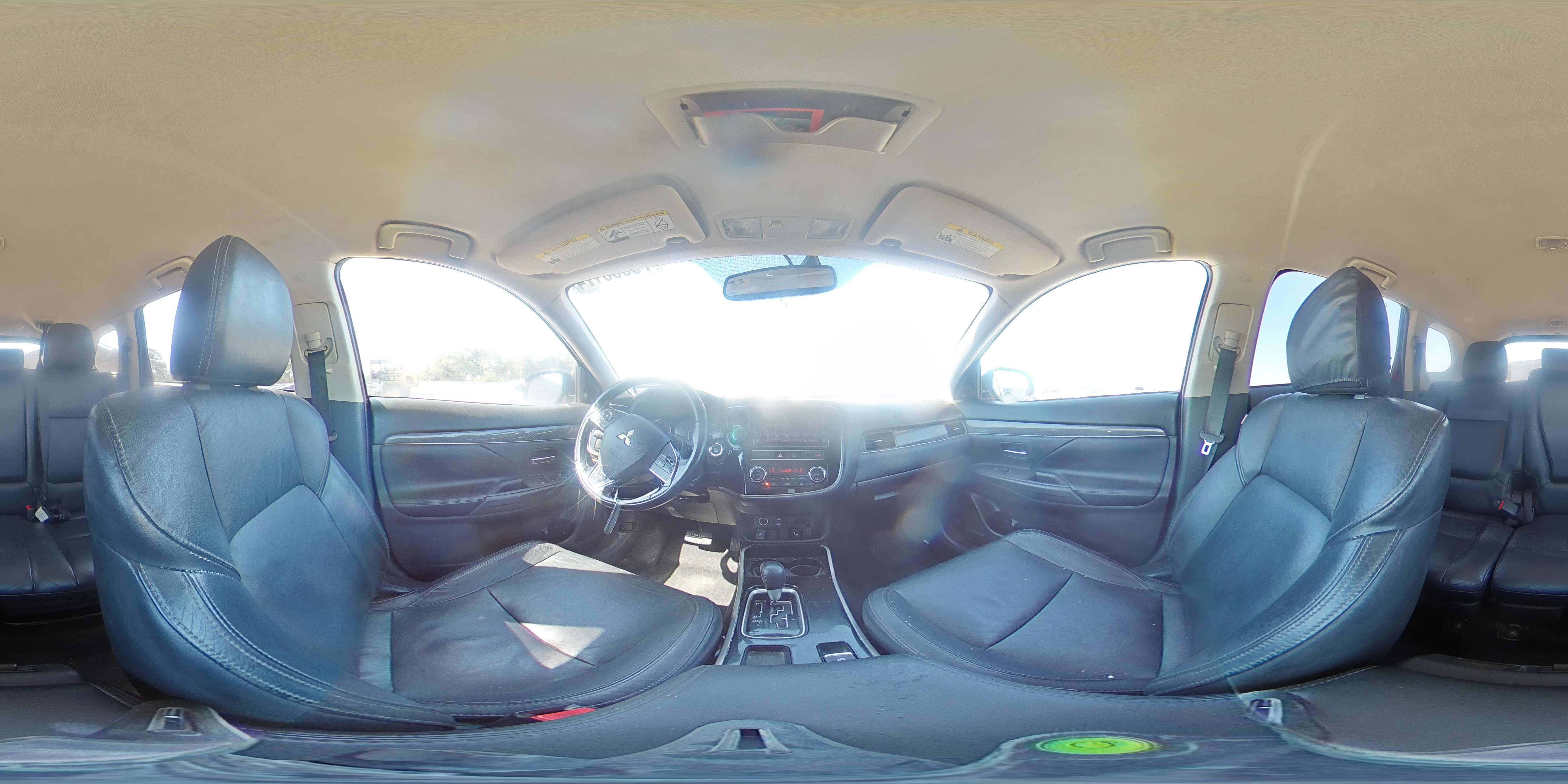 2019 Mitsubishi Outlander - Image 13