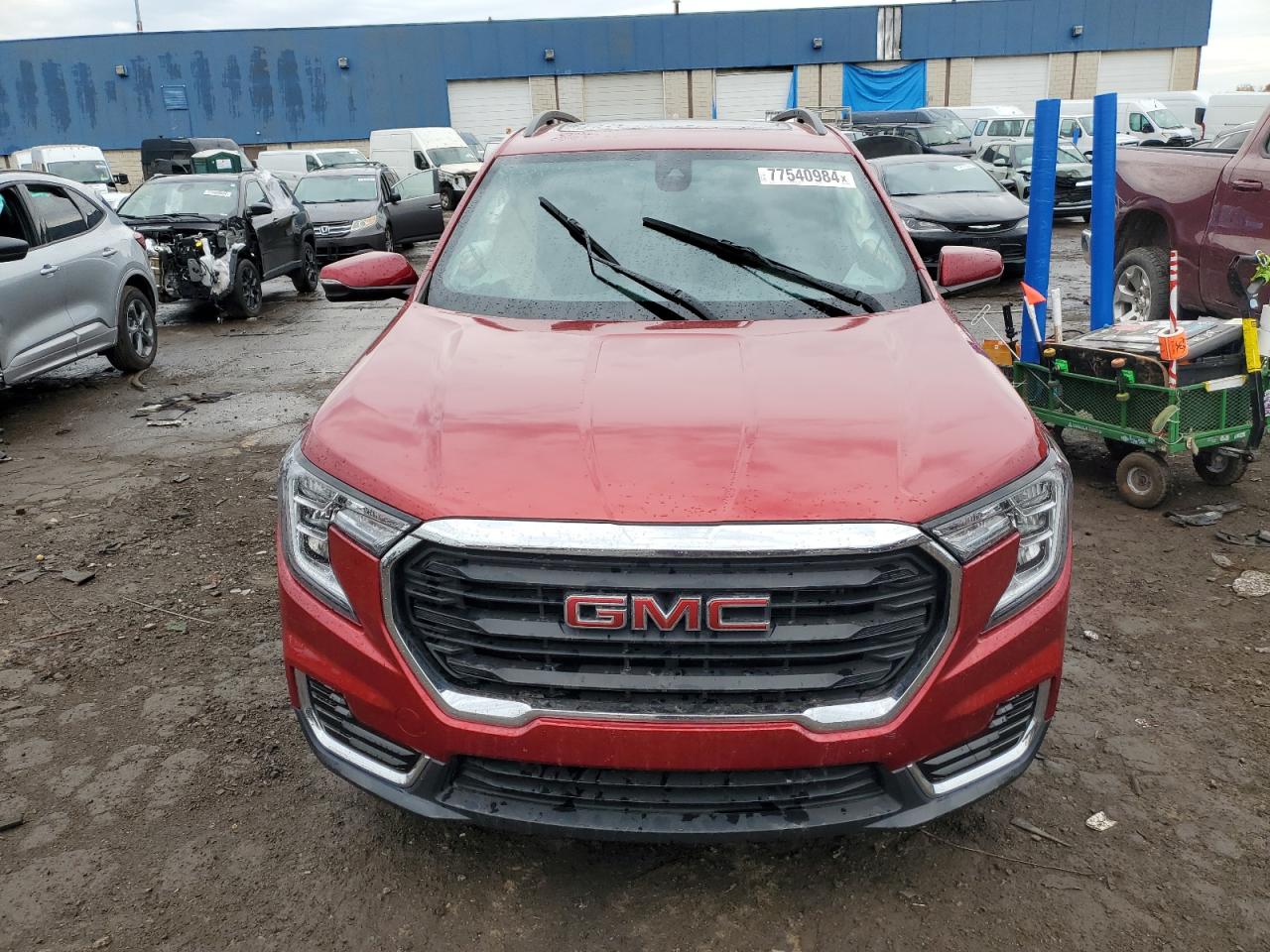 2022 GMC Terrain - Image 5