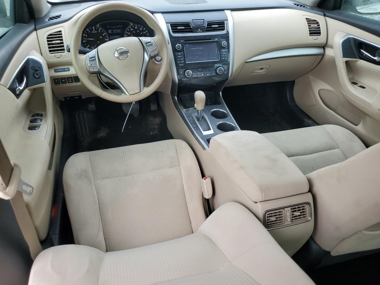 2015 Nissan Altima - Image 8