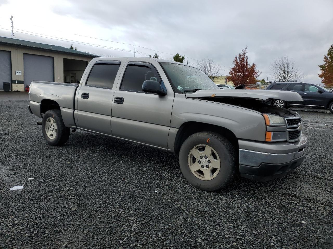 2007 Chevrolet Silverado - Image 4