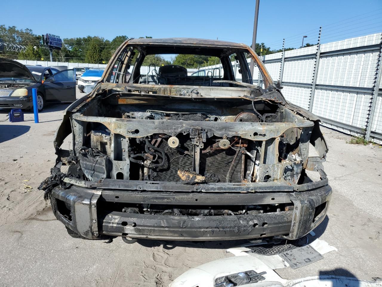 2018 Toyota Tundra - Image 5