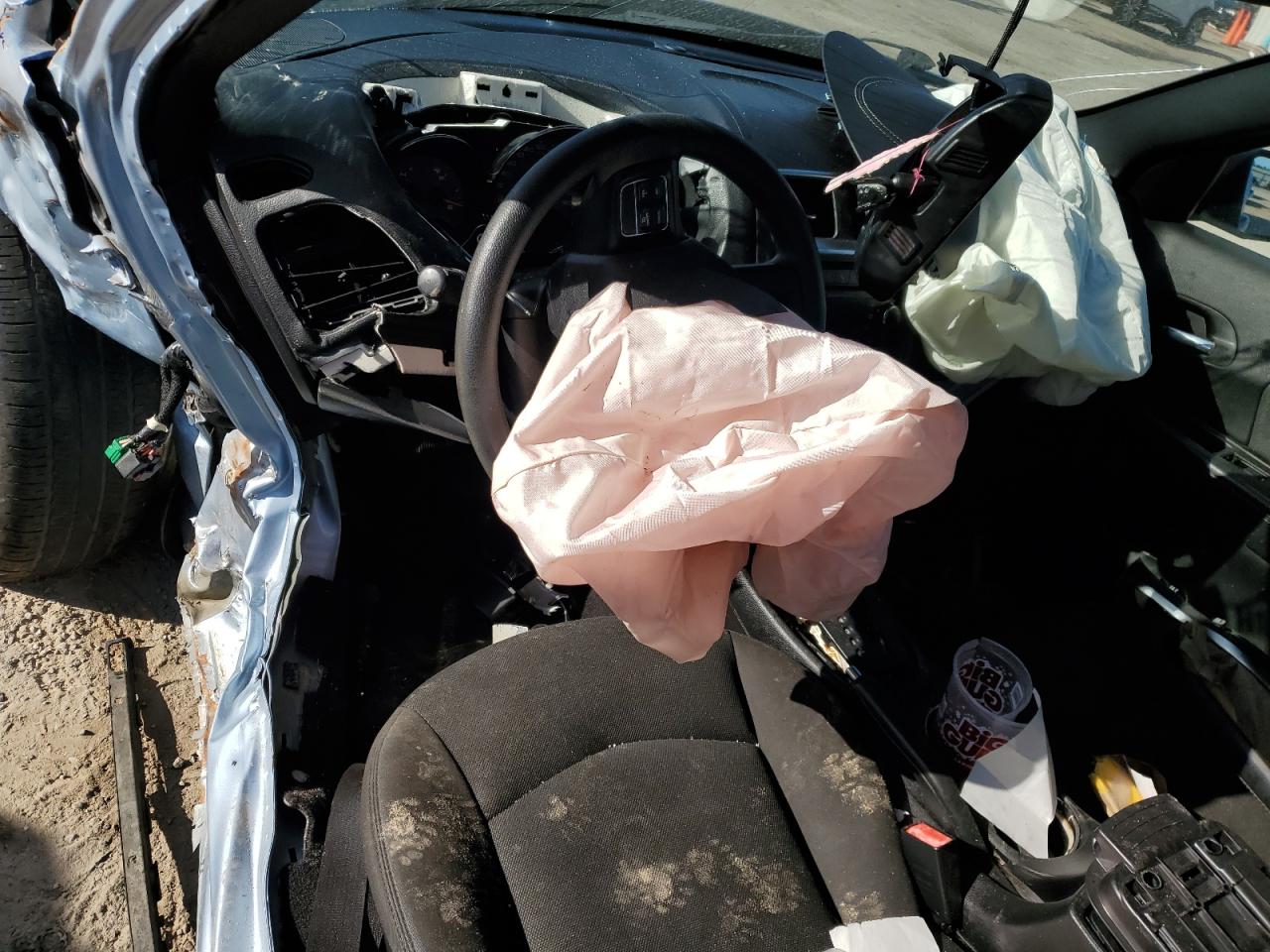 2013 Dodge Avenger - Image 8