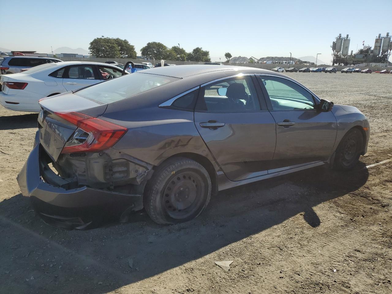 2018 Honda Civic Lx VIN: 2HGFC2F57JH526060 Lot: 77134754