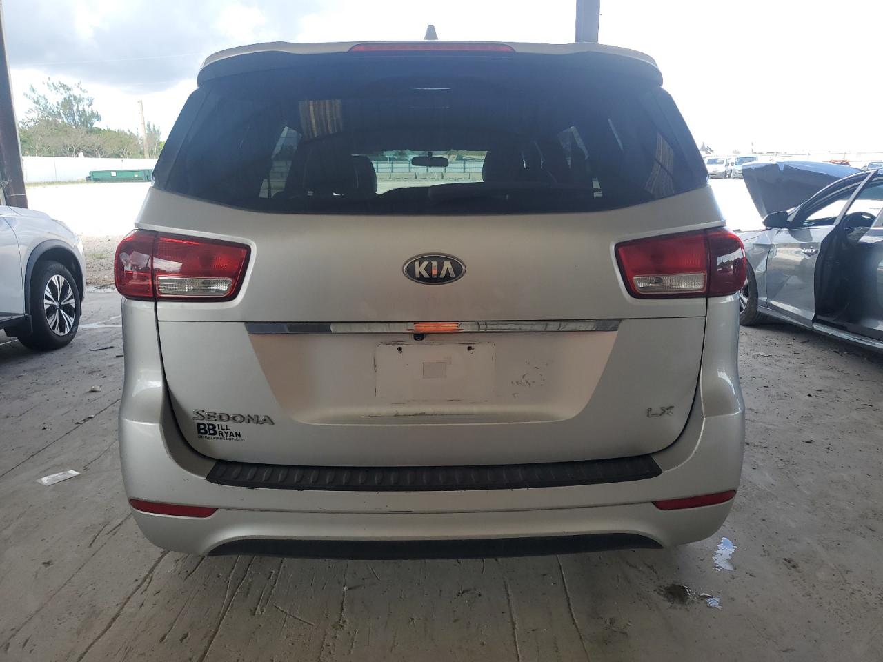 2015 Kia Sedona Lx VIN: KNDMB5C13F6075178 Lot: 76264694