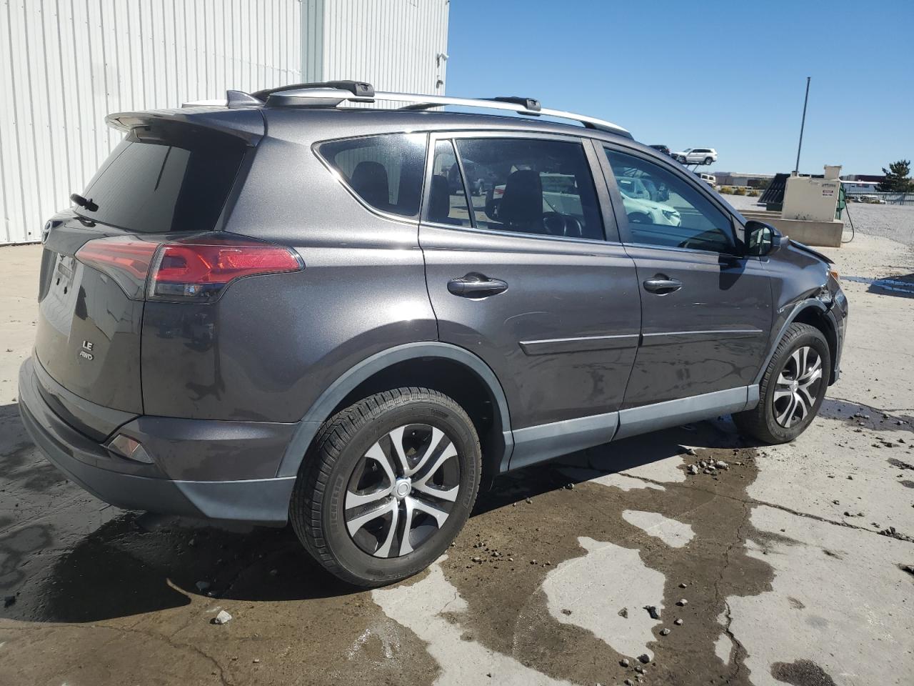 2016 Toyota RAV 4 - Image 3