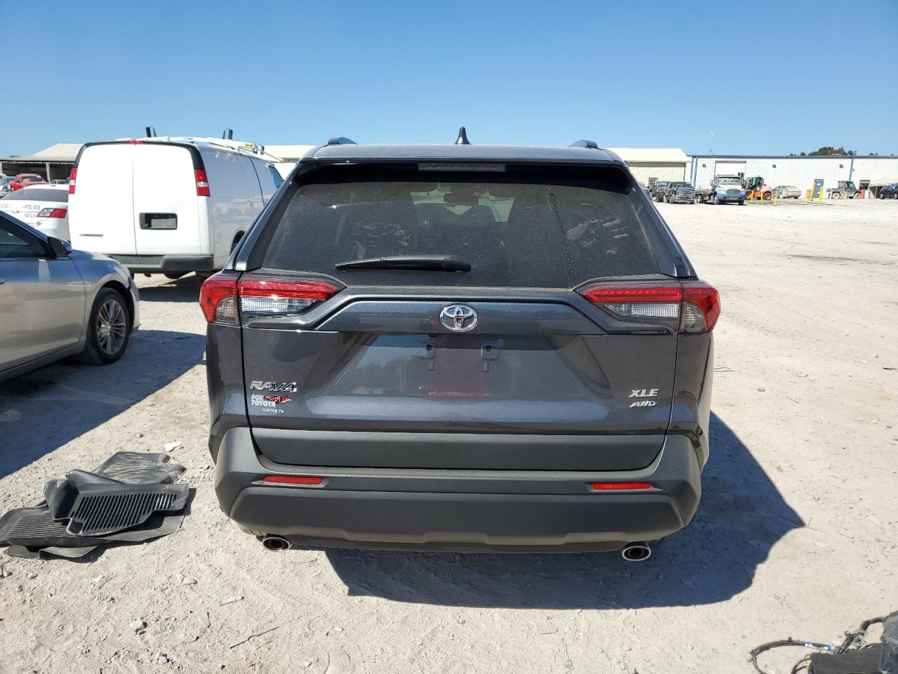2024 Toyota RAV 4 - Image 6