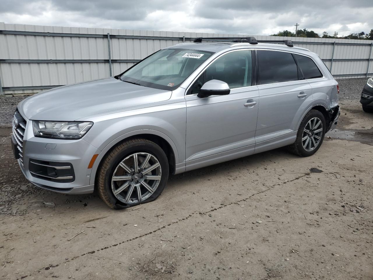 WA1LHAF77KD033308 2019 Audi Q7 Premium Plus