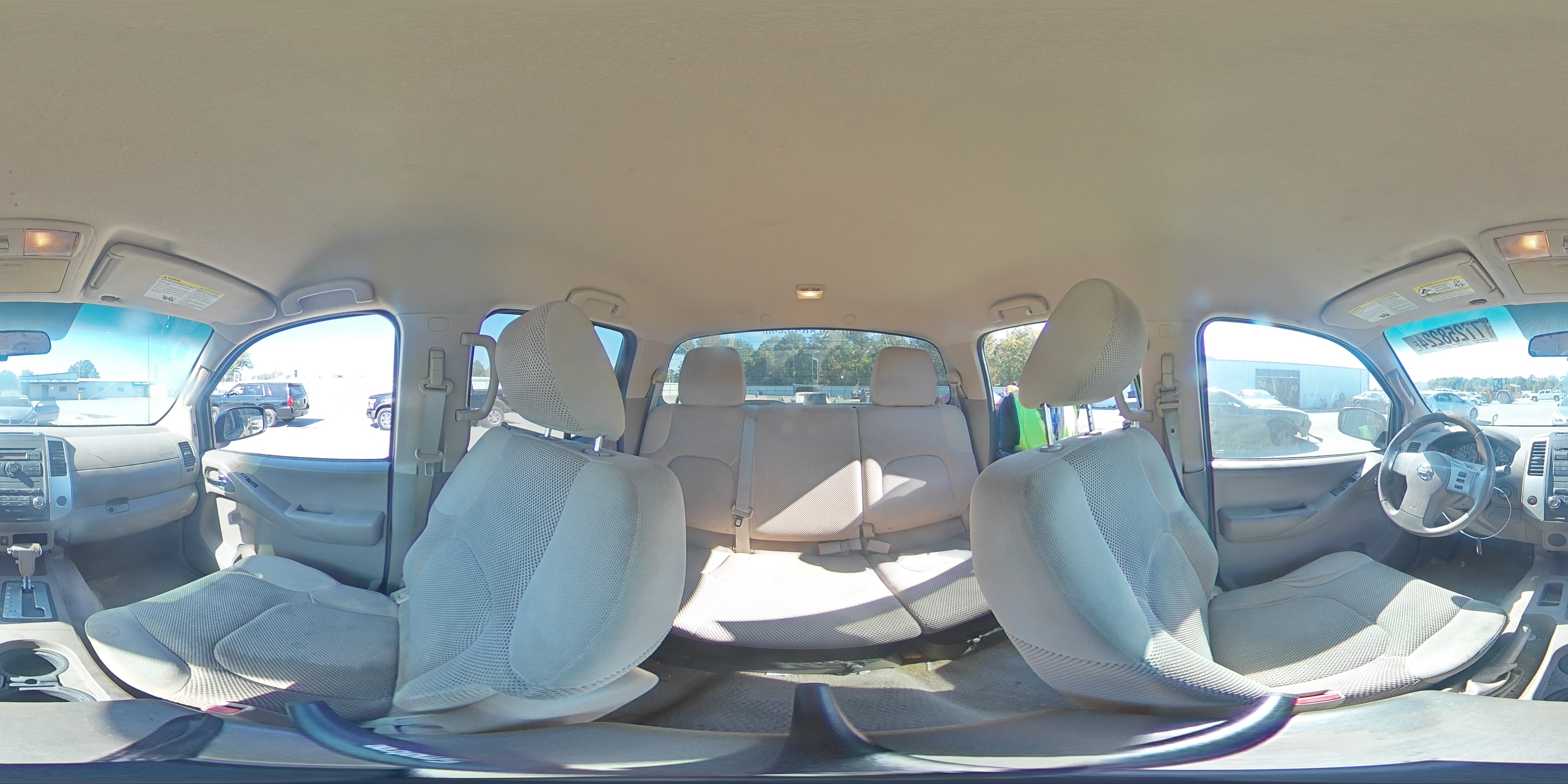 2012 Nissan Navara (Frontier) - Image 12