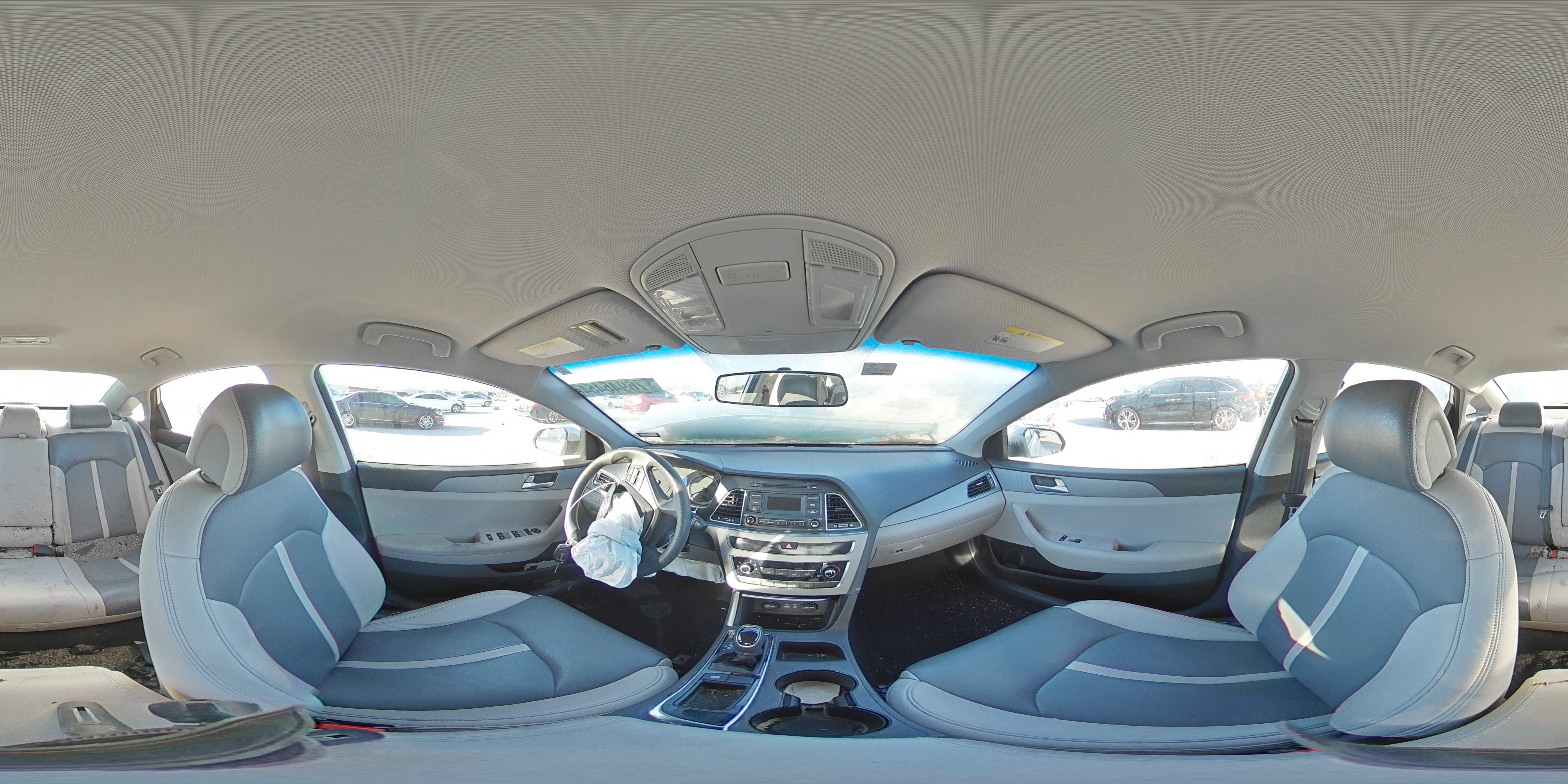 2015 Hyundai Sonata - Image 13