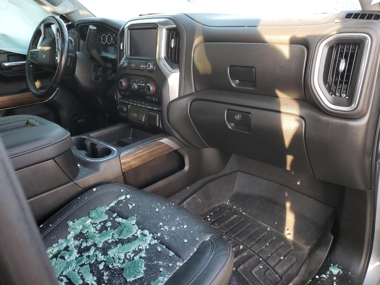 2019 Chevrolet Silverado - Image 8