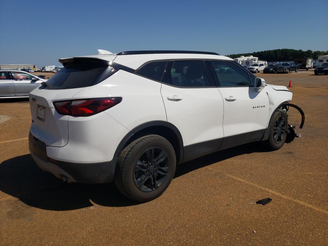 2019 Chevrolet Blazer - Image 3