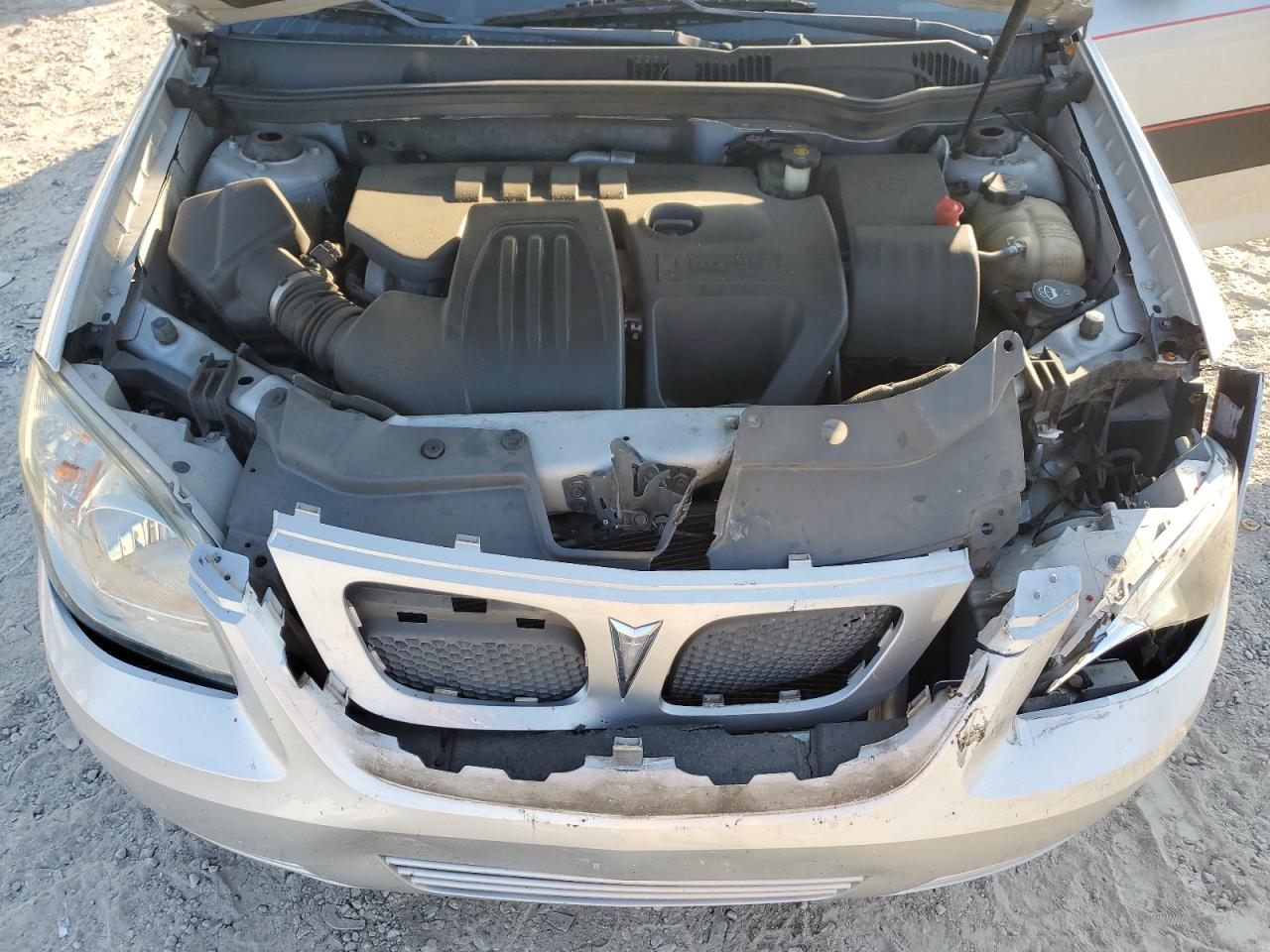 2008 Pontiac G5 - Image 11