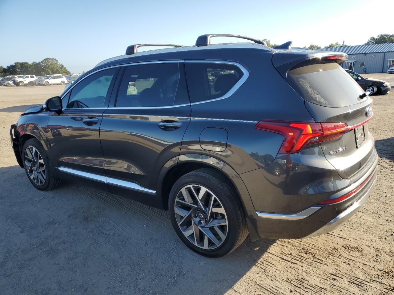 2023 Hyundai Santa Fe - Image 2