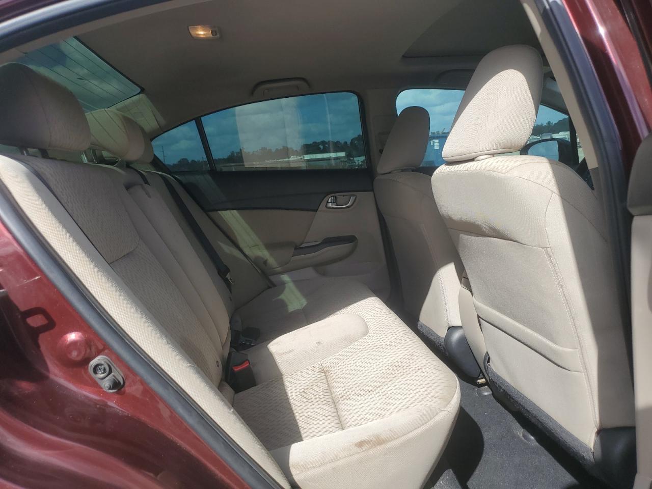 2015 Honda Civic - Image 10