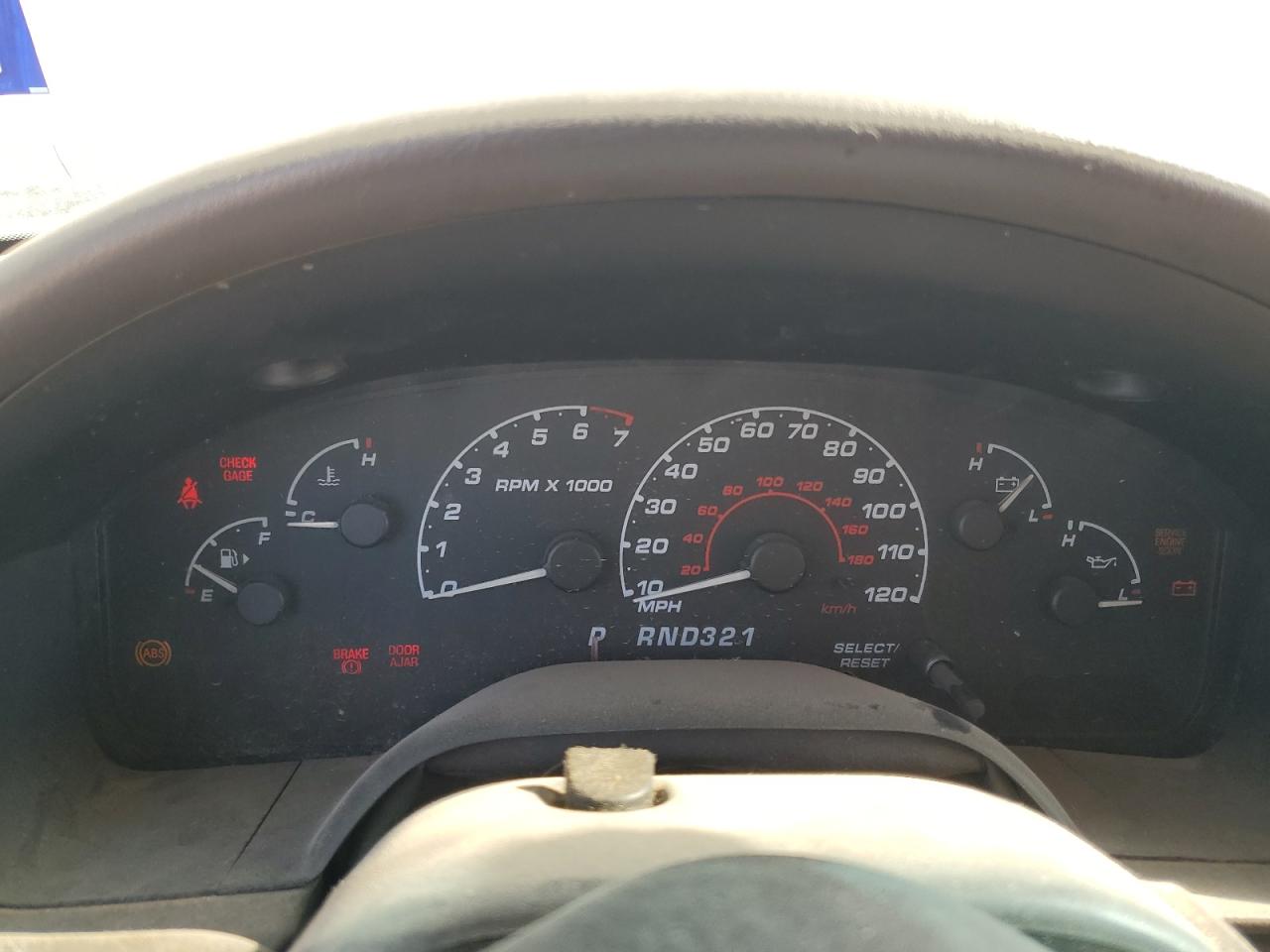 2002 Ford Explorer - Image 9