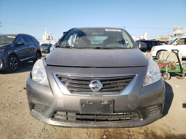  NISSAN VERSA 2014 Золотий