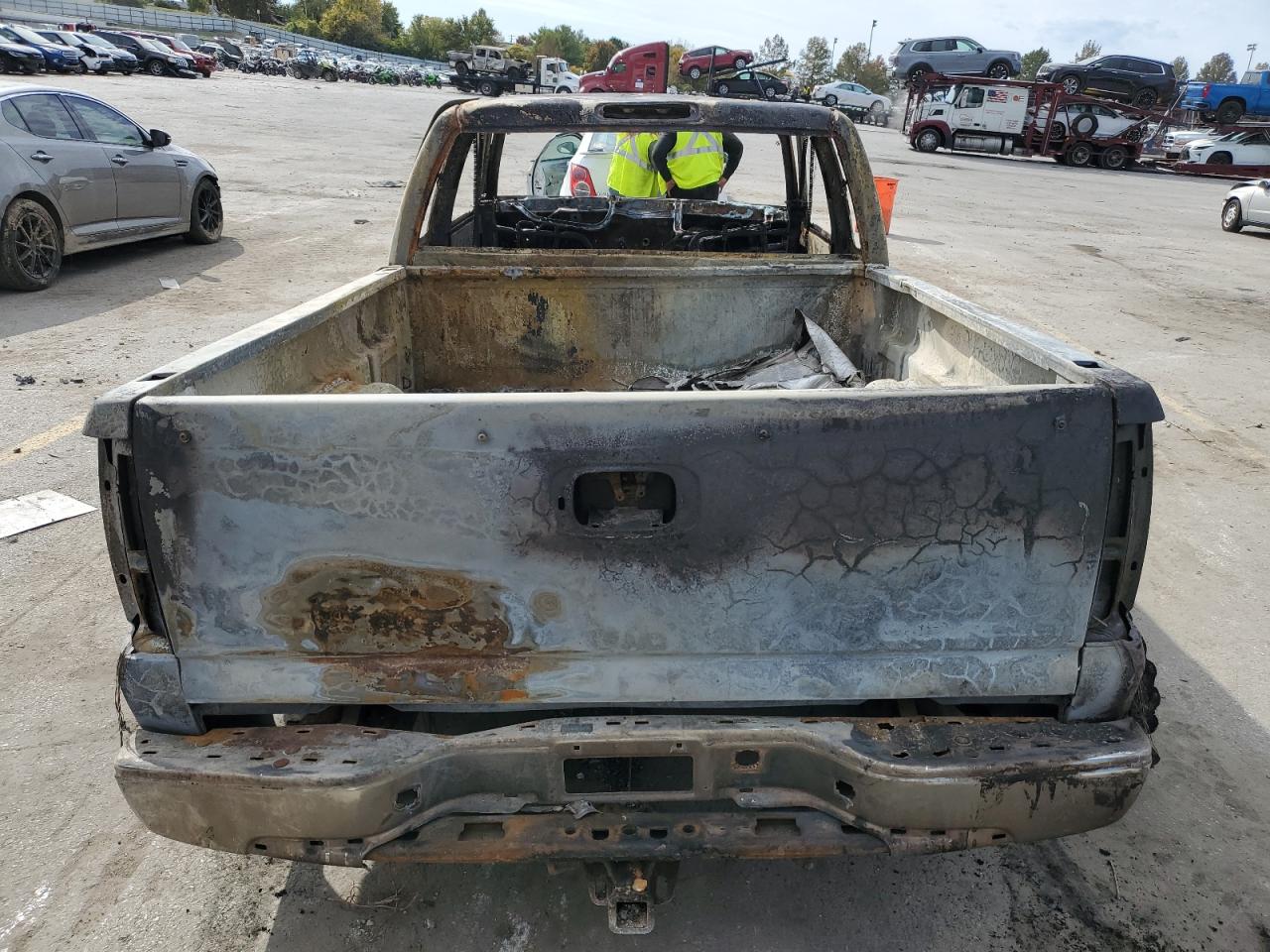 2000 Chevrolet Silverado K1500 VIN: 1GCEK19T5YE355375 Lot: 77464414