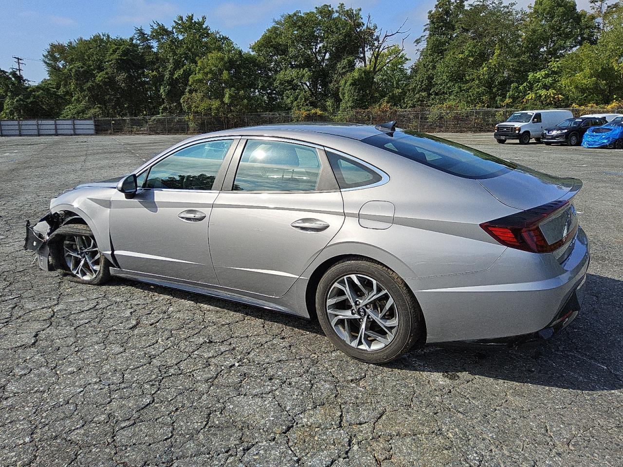 KMHL64JA4PA263151 2023 HYUNDAI SONATA - Image 2