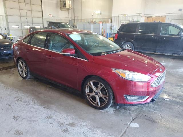 Sedans FORD FOCUS 2016 Red