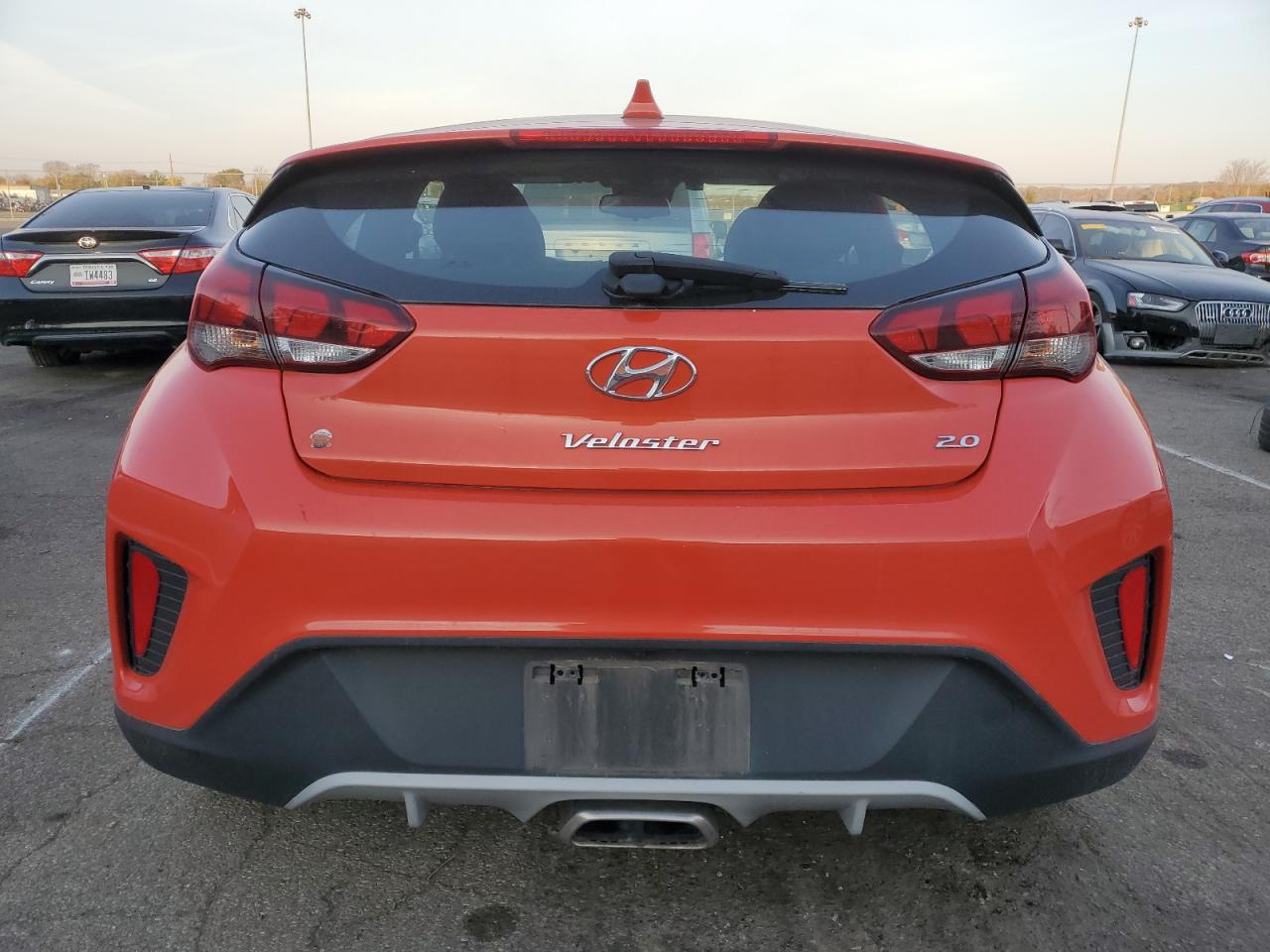 2019 Hyundai Veloster Base VIN: KMHTG6AF8KU008840 Lot: 78604104