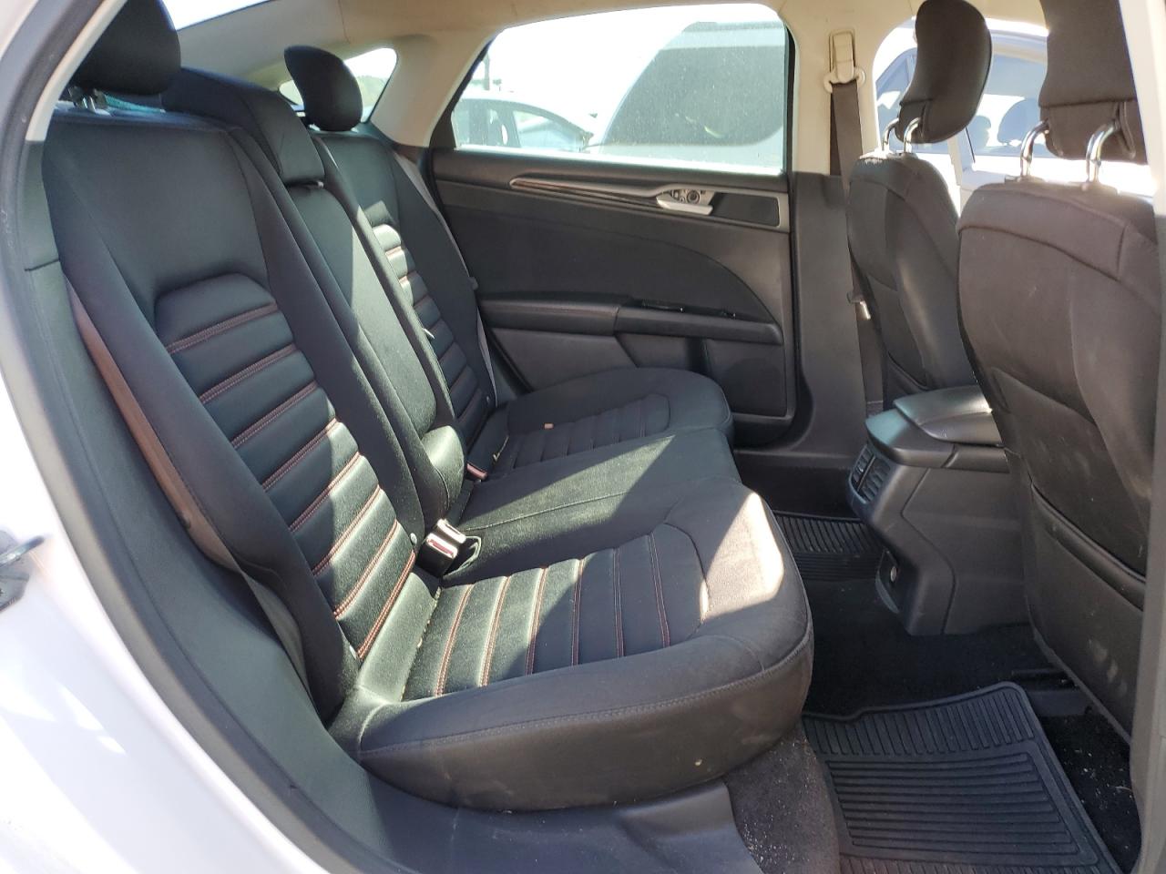 2013 Ford Fusion - Image 10