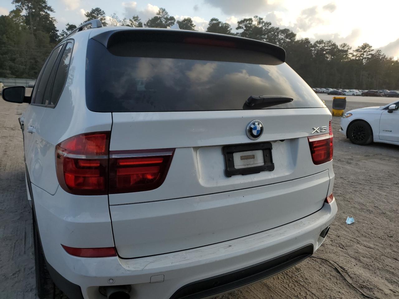 VIN 5UXZV4C59D0B03982 2013 BMW X5 no.6