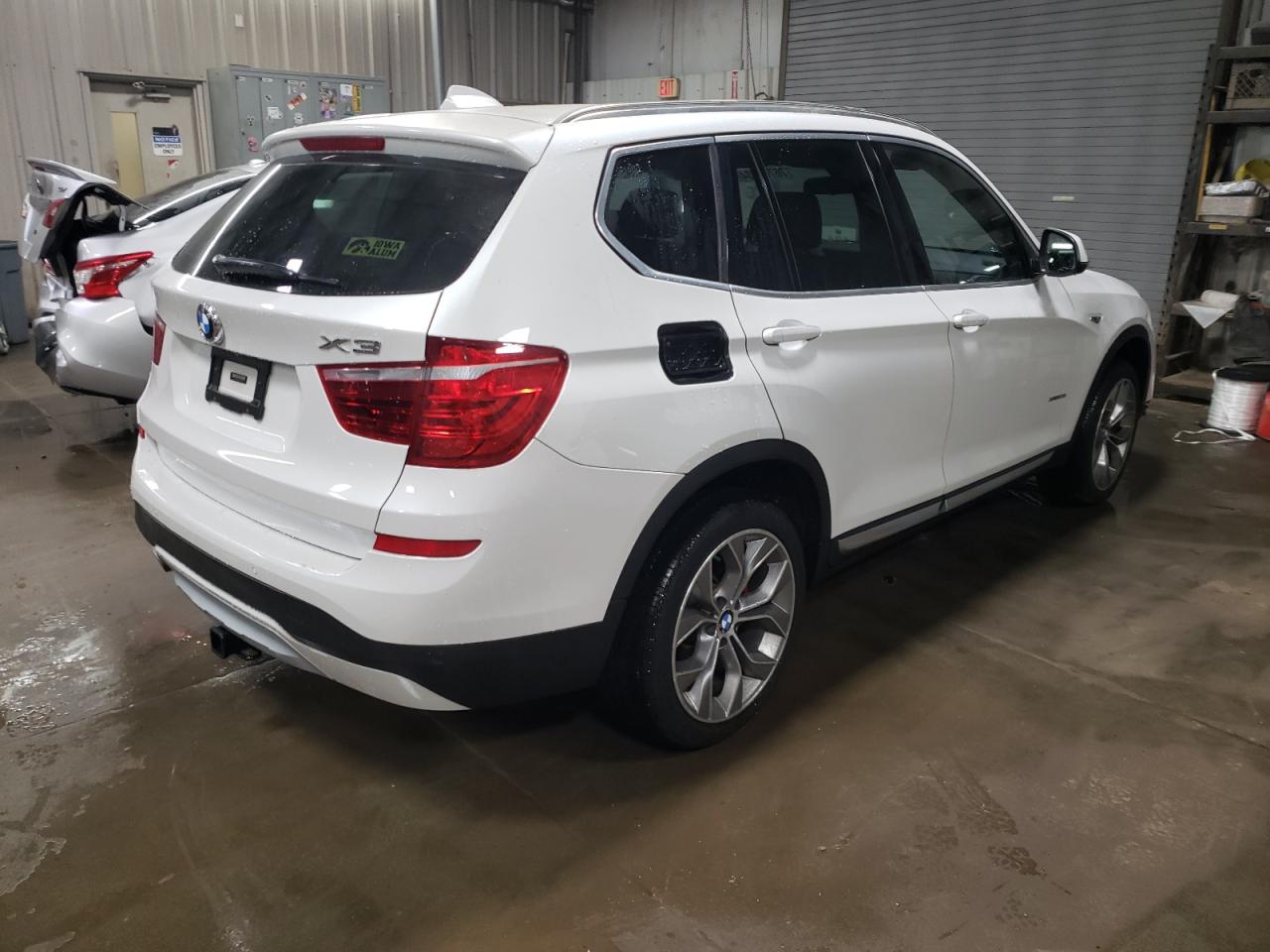 VIN 5UXWX9C52F0D55201 2015 BMW X3 no.3