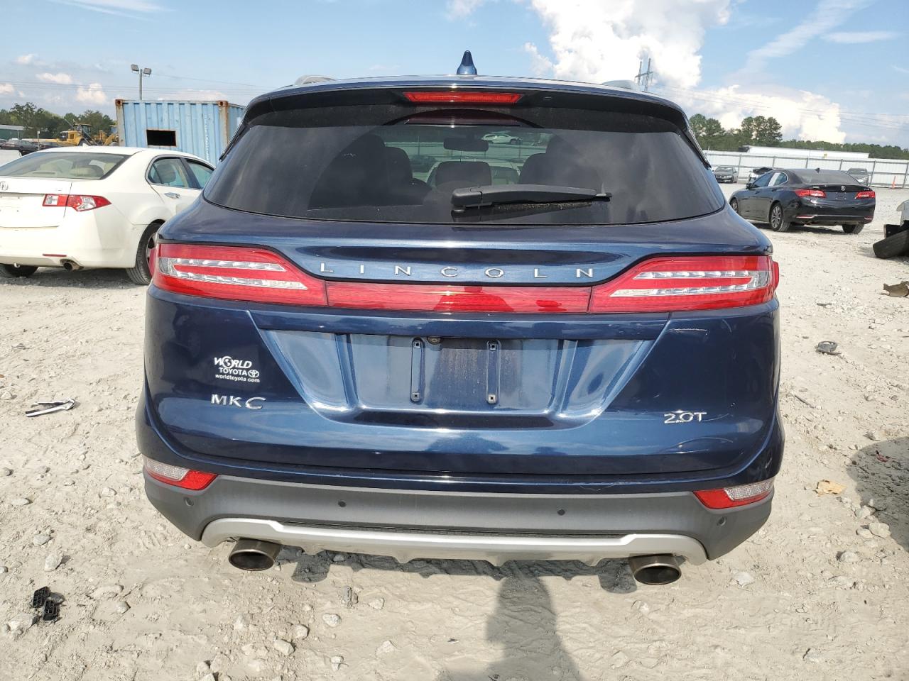 5LMCJ1C90HUL46024 2017 Lincoln Mkc Premiere