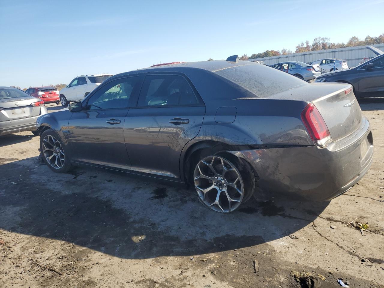 2018 Chrysler 300 - Image 2