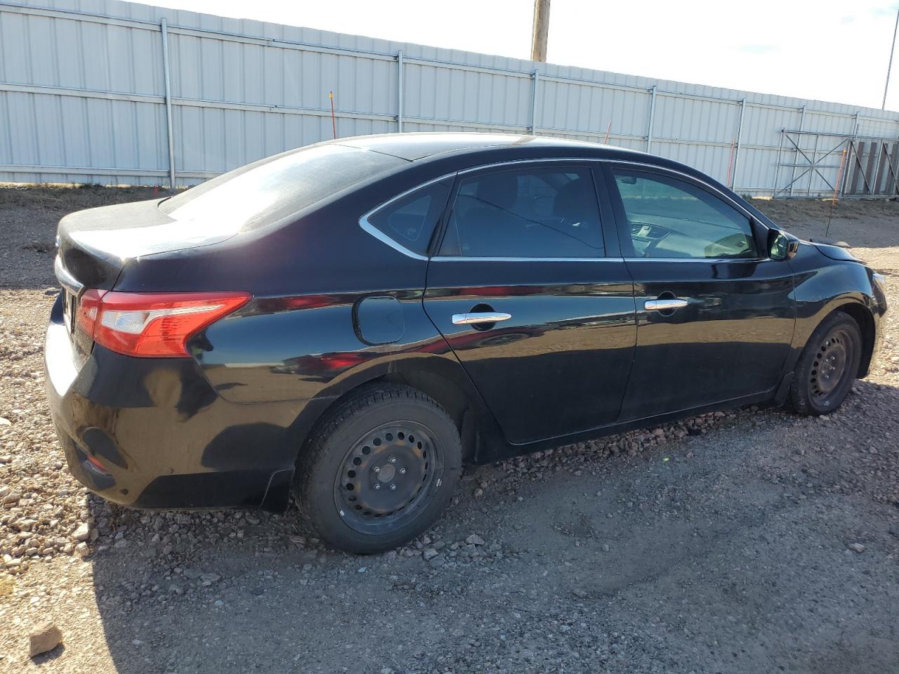 2019 Nissan Sentra - Image 3