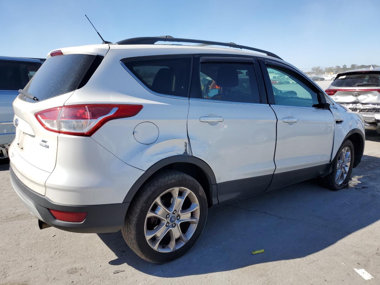 VIN 1FMCU9G91DUB80495 2013 FORD ESCAPE no.3