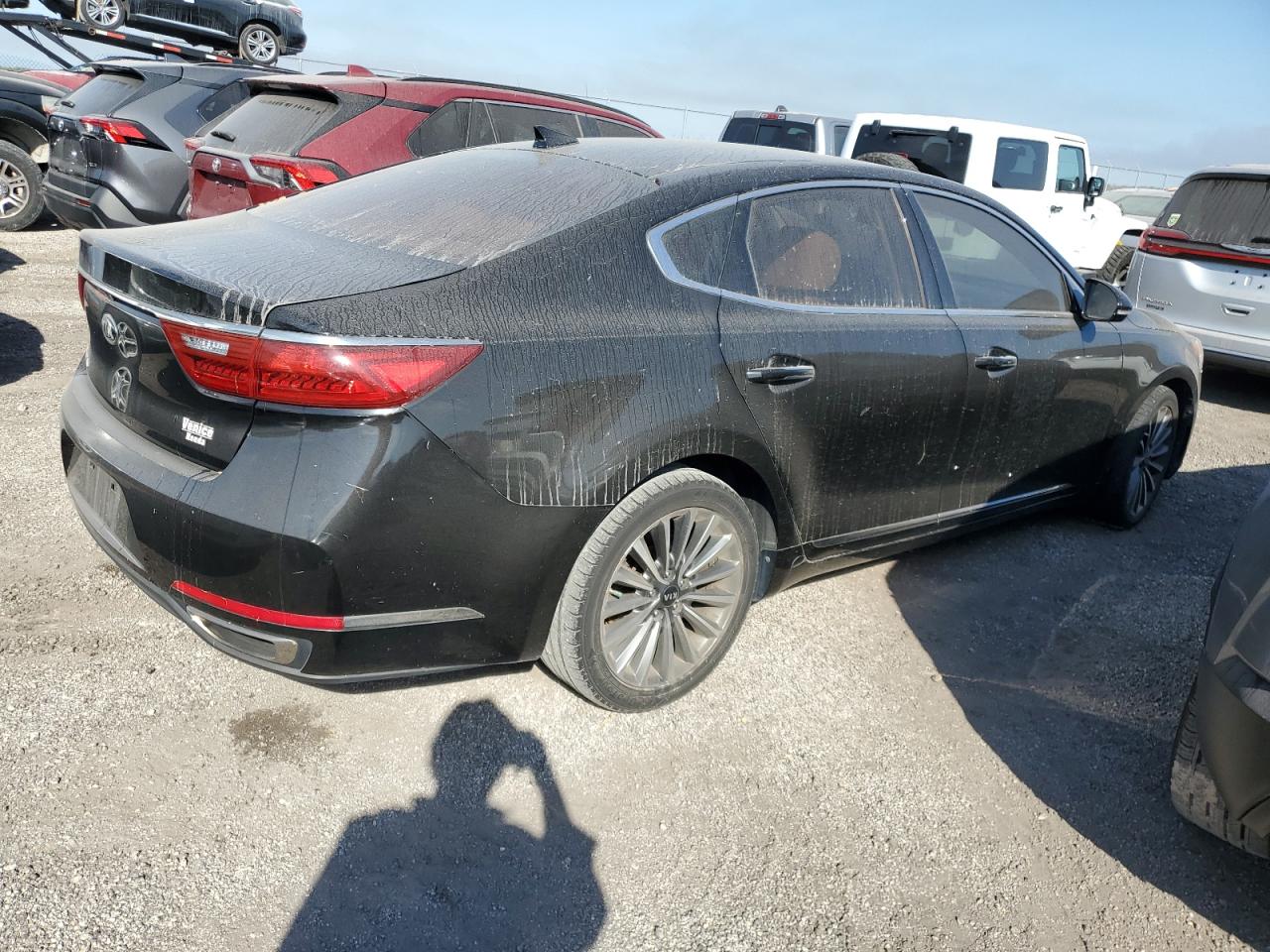 2017 Kia Cadenza - Image 3