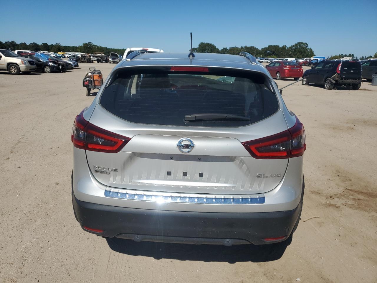 2022 Nissan Rogue Sport Sl VIN: JN1BJ1CW5NW494391 Lot: 75906954