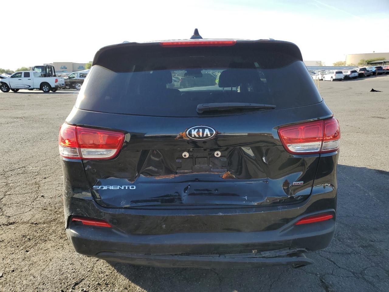 2018 Kia Sorento Lx VIN: 5XYPGDA31JG388572 Lot: 78038764