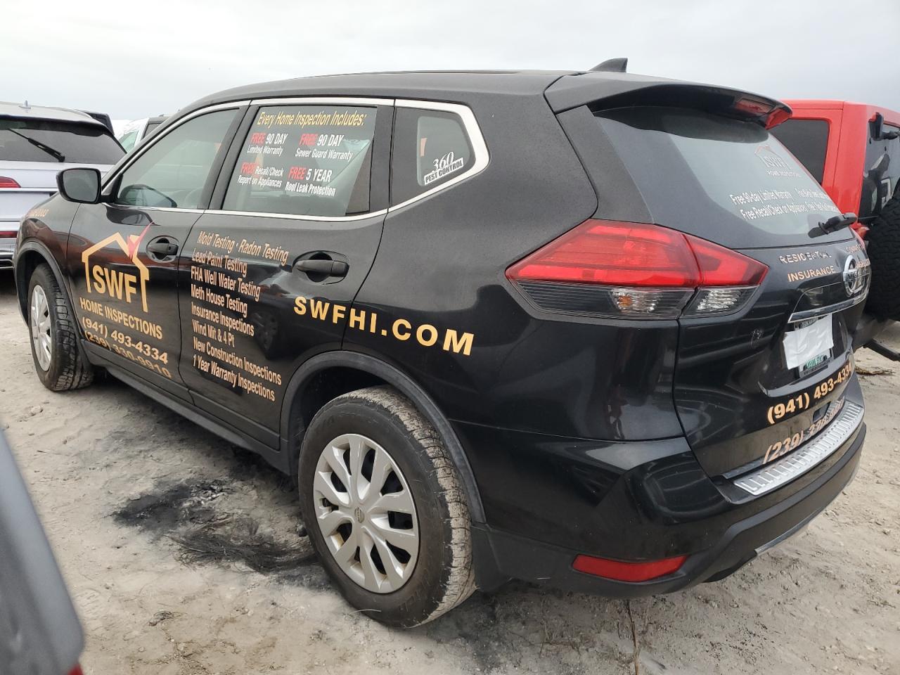 2017 Nissan Rogue - Image 2
