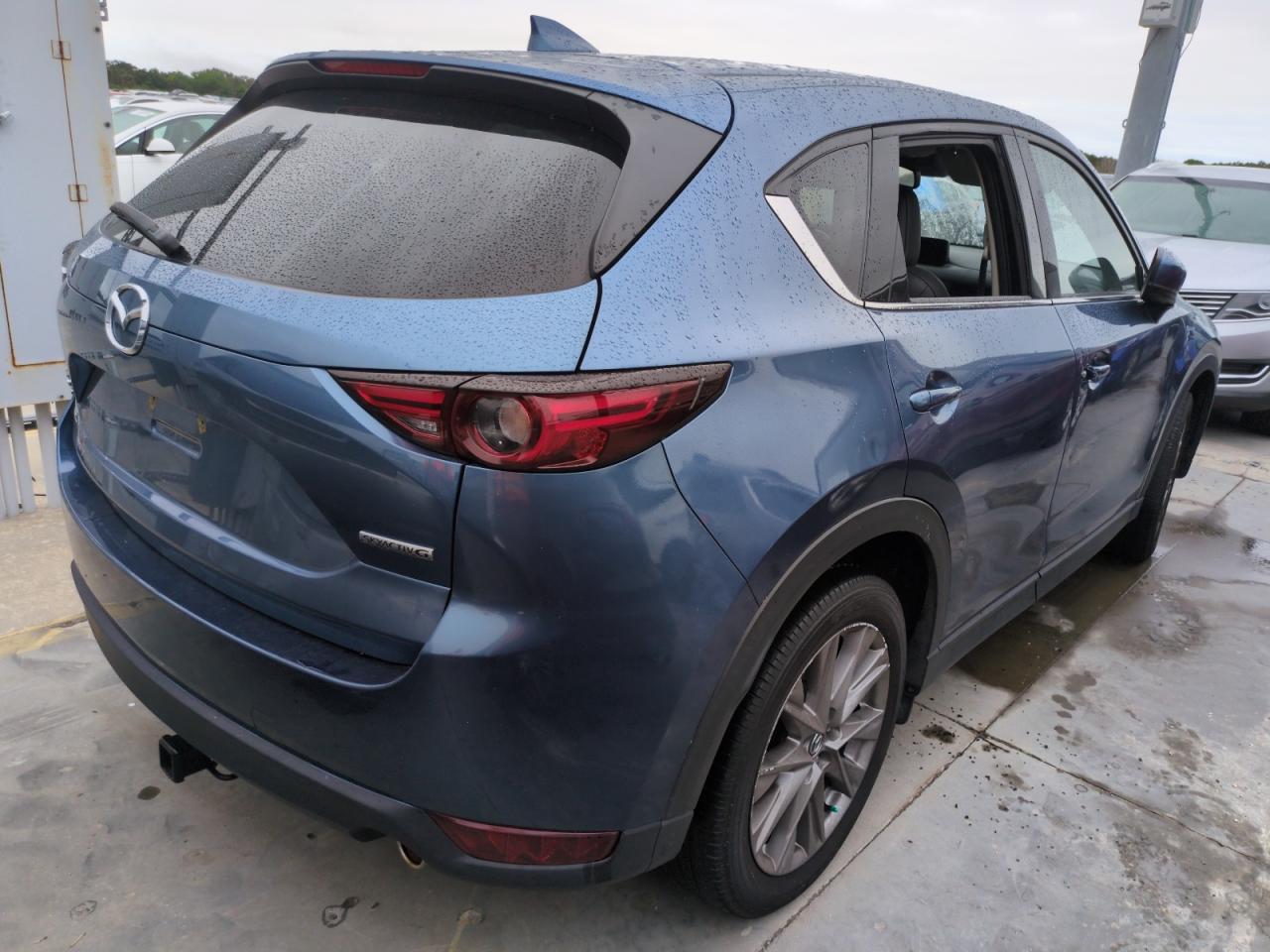 2020 Mazda CX-5 - Image 3