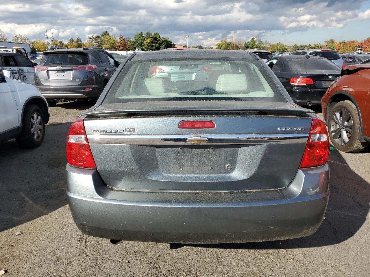 2006 Chevrolet Malibu - Image 6